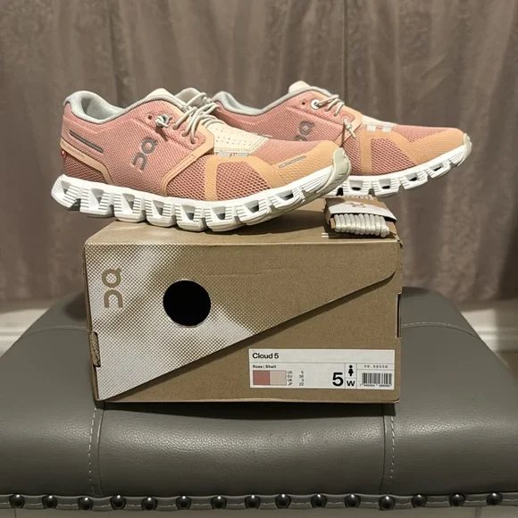 “CLOUD SHOES” - Picture 4 of 4